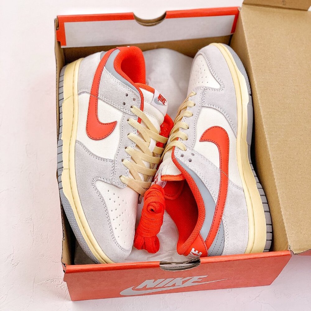 Air Jordan 4 Retro Midnight Navy